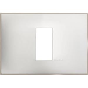 Cover plate - 1 centered module (R4803M1WS)