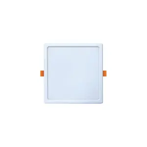 سبوت مريع 12 واط 13*13 سم صحراوي 3000 كلفن