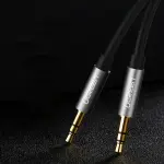 UGREEN 3.5mm ذكر إلى 3.5mm ذكر كابل 1m (أسود)
