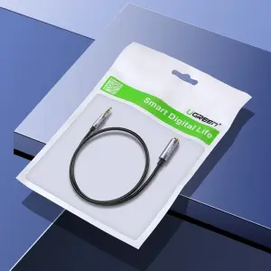 UGREEN 3.5mm ذكر إلى أنثى كابل صوت 1M