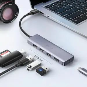 UGREEN 4-منفذ USB 3.0 موزع 15CM مع USB-C Power Supply (غلاف ABS+Metallic paint)