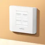 UGREEN Quadruple-منفذ Wall Plate 1 قطعة