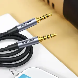 عرض UGREEN 3.5mm كابل ذكر إلى ذكر 5M